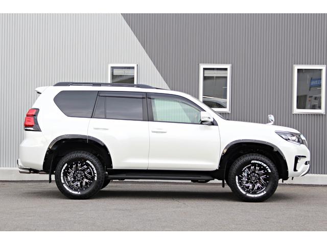 2022年限定カラー ランドクルーザープラド 22インチアルミ ダブル