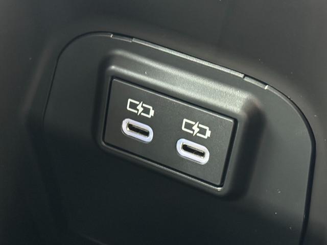 ＲＡＶ４ ハイブリッドアドベンチャー　オフロードパッケージＩＩ　【ハイブリッドアドベンチャーオフロードパーケージＩＩ】専用シート　専用ホイール　１０．５ＤＡＰｌｕｓ　パノラミックビューモニター　デジタルミラー　ハンズフリーパワーバックドア　ＡＣ１００Ｖコンセント！（51枚目）
