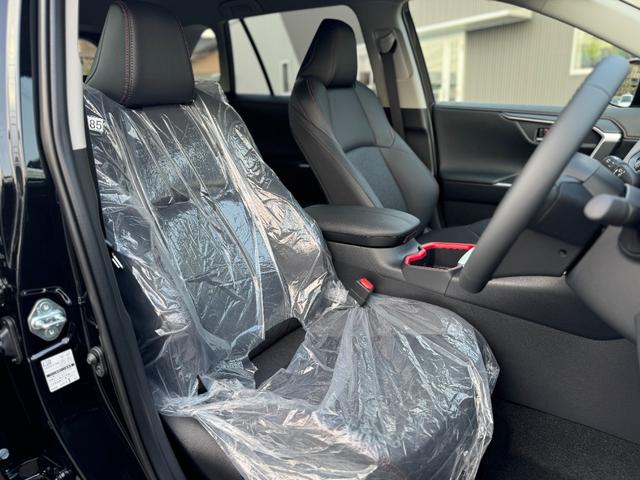 ＲＡＶ４ ハイブリッドアドベンチャー　オフロードパッケージＩＩ　【ハイブリッドアドベンチャーオフロードパーケージＩＩ】専用シート　専用ホイール　１０．５ＤＡＰｌｕｓ　パノラミックビューモニター　デジタルミラー　ハンズフリーパワーバックドア　ＡＣ１００Ｖコンセント！（70枚目）