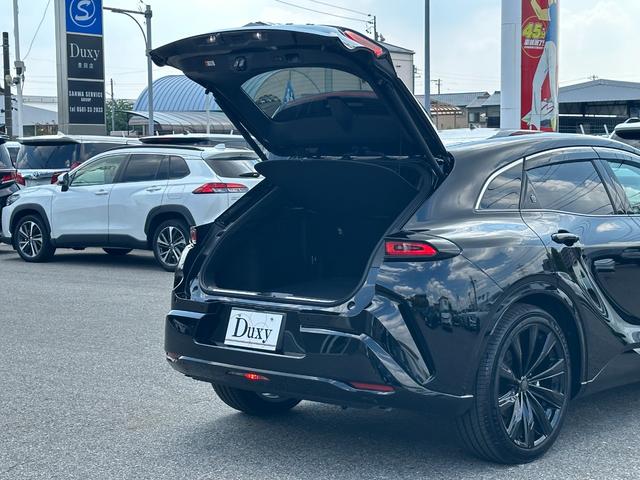 クラウンスポーツ Ｚ　【即納！ローン２．９％〜！残価自由形ローン可能！】ブラウン内装　パノラマルーフ　寒冷地仕様　リアフォグランプ　１２．３インチディスプレイオーディオ　デジタルインナーミラー　ドラレコ　トヨタチームメイト（30枚目）