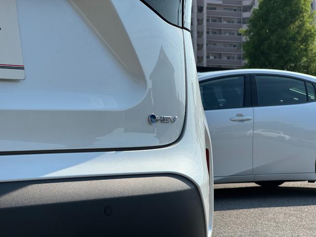 ヤリスクロス ハイブリッドＺ　ウルバーノ　【特別仕様車！ウルバーノ！】　８インチディスプレイオーディオ！　ハンズフリーパワーバッグドア　トヨタチームメイト　パノラミックビューモニター　ブラインドスポットモニター　ハンドルヒーター　ＥＴＣ２．０（33枚目）