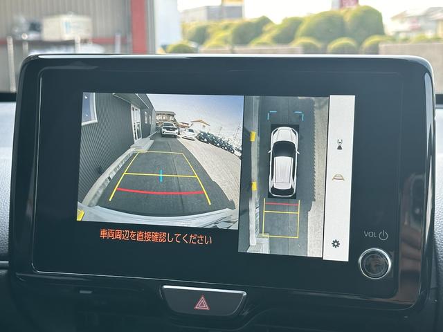 ヤリスクロス ハイブリッドＺ　ウルバーノ　【特別仕様車！ウルバーノ！】　８インチディスプレイオーディオ！　ハンズフリーパワーバッグドア　トヨタチームメイト　パノラミックビューモニター　ブラインドスポットモニター　ハンドルヒーター　ＥＴＣ２．０（64枚目）
