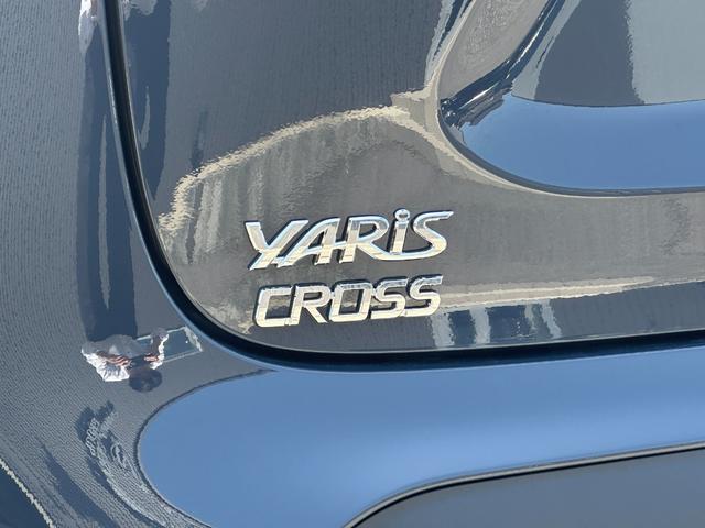 ヤリスクロス ハイブリッドＺ　ウルバーノ　【特別仕様車！ウルバーノ！】ハンズフリーパワーバックドア　トヨタチームメイト　アドバンストパーク　パノラミックビューモニター　ブラインドスポットモニター　ハンドルヒーター　シートヒーター　専用ホイール（32枚目）