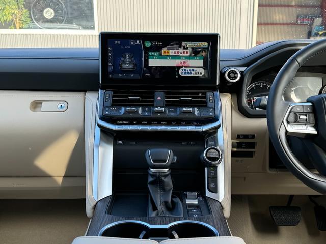 ランドクルーザー 　【モデリスタフルエアロ　ＪＢＬサウンドシステム】　１２．３インチディスプレイオーディオ　パノラミックビューモニター　サンルーフ　リアエンターテインメントシステム　クールボックス　空気圧センサー　ＢＳＭ（48枚目）