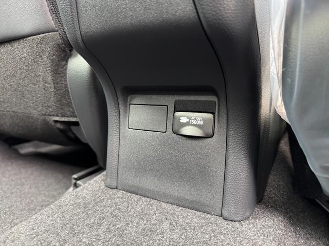 プリウス  【改良後モデル!!パノラミックビューモニター!!】 デジタルインナーミラー 12.3インチディスプレイオーディオ ブラインドスポットモニター スペアタイヤ アドバンストパーク 18インチアルミホイール(74枚目)