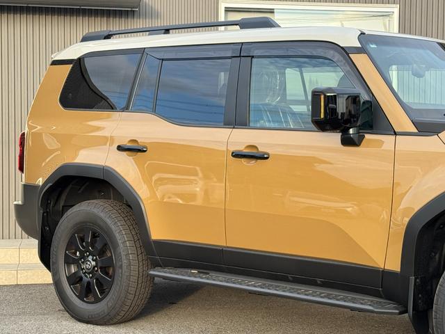 ランドクルーザー250 ZXファーストエディション 【特別仕様車!!限定カラー!!!】 サンルーフ JBLサウンドシステム 12.3インチディスプレイオーディオ デジタルインナーミラー パワーバッグドア ブラウン内装 パノラミックビューモニター BSM(17枚目)