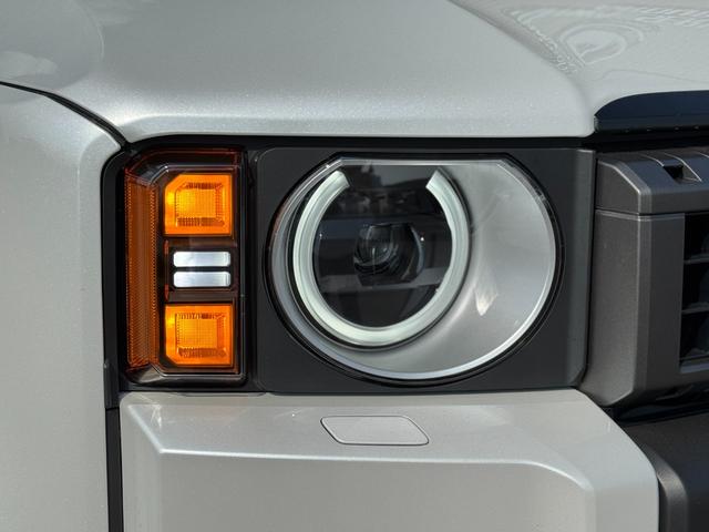 ランドクルーザー250  【ZXファーストエディション 特別仕様車!】サンルーフ ルーフレール ブラウン内装 丸目LEDヘッドライト JBLサウンドシステム デジタルインナーミラー パノラミックビューモニター ベンチレーション(12枚目)