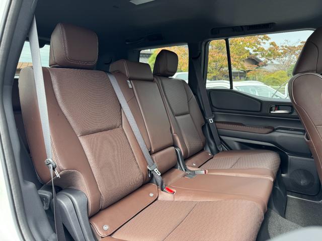 TOYOTA LAND CRUISER 250 VX