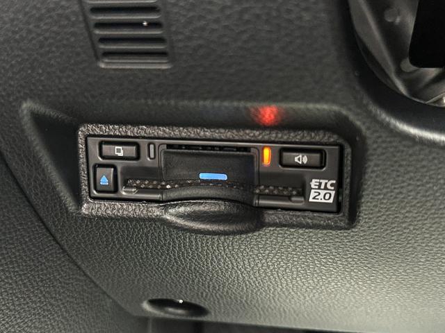 ヴォクシー ハイブリッドS-Z 【快適利便パッケージHi ドライビングサポートパッケージ】パノラミックビューモニター アドバンストパーク ブラインドスポットモニター 10.5DAPlus 三眼LEDヘッド オットマン シートヒーター(45枚目)