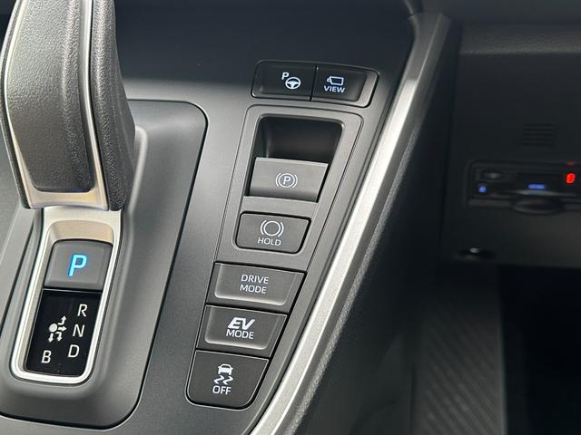 ヴォクシー ハイブリッドS-Z 【快適利便パッケージHi ドライビングサポートパッケージ】パノラミックビューモニター アドバンストパーク ブラインドスポットモニター 10.5DAPlus 三眼LEDヘッド オットマン シートヒーター(47枚目)