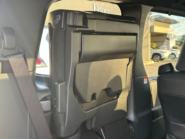 ヴォクシー ハイブリッドS-Z 【快適利便パッケージHi ドライビングサポートパッケージ】パノラミックビューモニター アドバンストパーク ブラインドスポットモニター 10.5DAPlus 三眼LEDヘッド オットマン シートヒーター(78枚目)