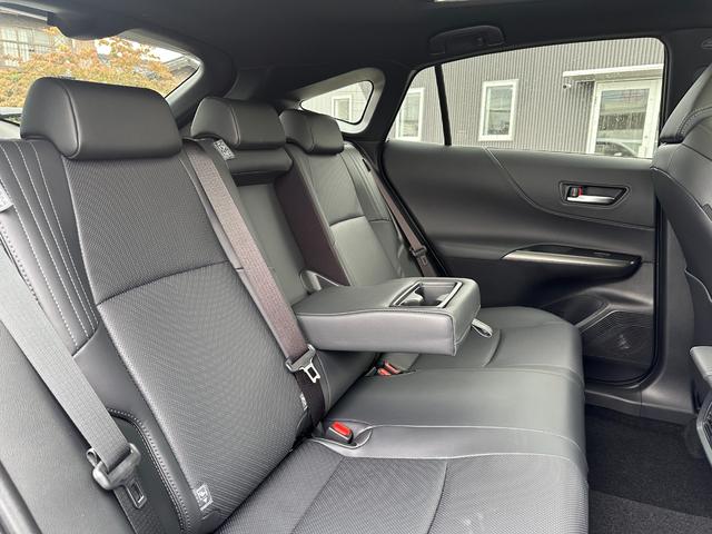 TOYOTA HARRIER Z LEATHER PACKAGE