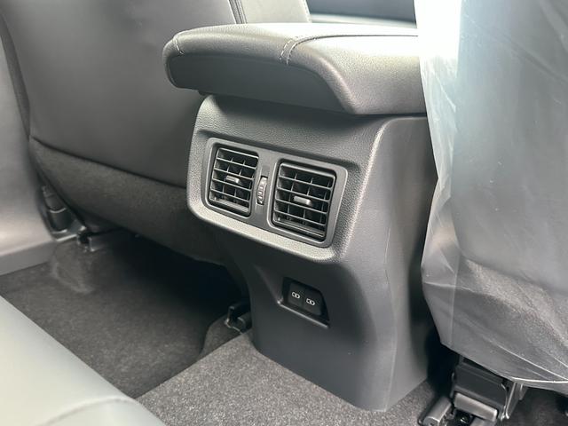 TOYOTA HARRIER Z LEATHER PACKAGE