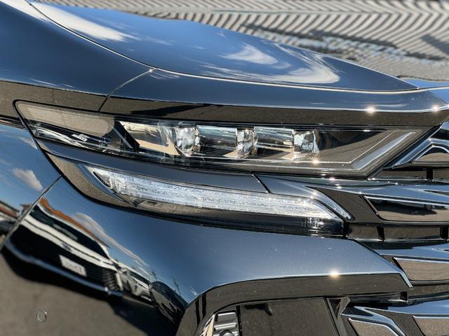 ヴェルファイアハイブリッド Z プレミア 【13.2インチ後席モニター!デジタルインナーミラー!!】 ユニバーサルステップ 左右独立ムーンルーフ 14インチDA ヘッドアップディスプレイ ブラウンナッパ内装 パノラミックビューモニター BSM(11枚目)