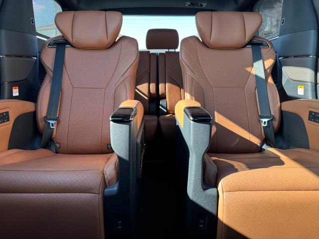 ヴェルファイアハイブリッド Z プレミア 【13.2インチ後席モニター!デジタルインナーミラー!!】 ユニバーサルステップ 左右独立ムーンルーフ 14インチDA ヘッドアップディスプレイ ブラウンナッパ内装 パノラミックビューモニター BSM(65枚目)