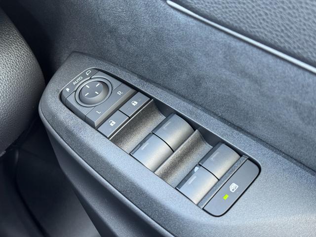 TOYOTA YARIS CROSS HYBRID Z URBANO