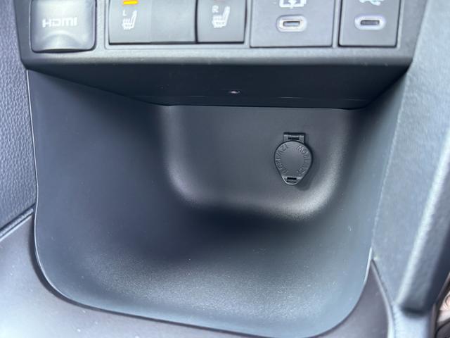 TOYOTA YARIS CROSS HYBRID Z URBANO