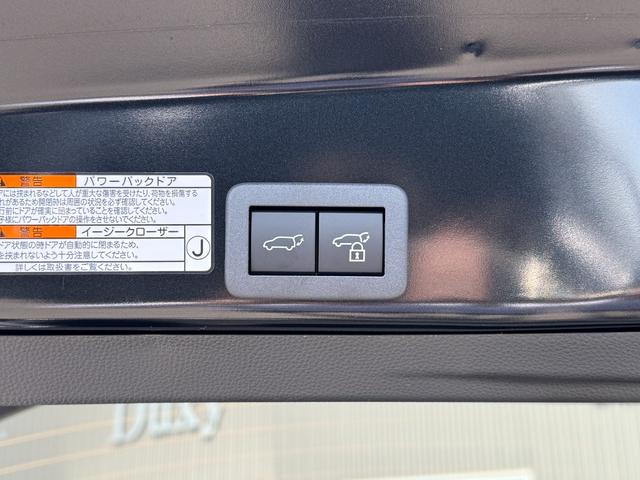 TOYOTA YARIS CROSS HYBRID Z URBANO