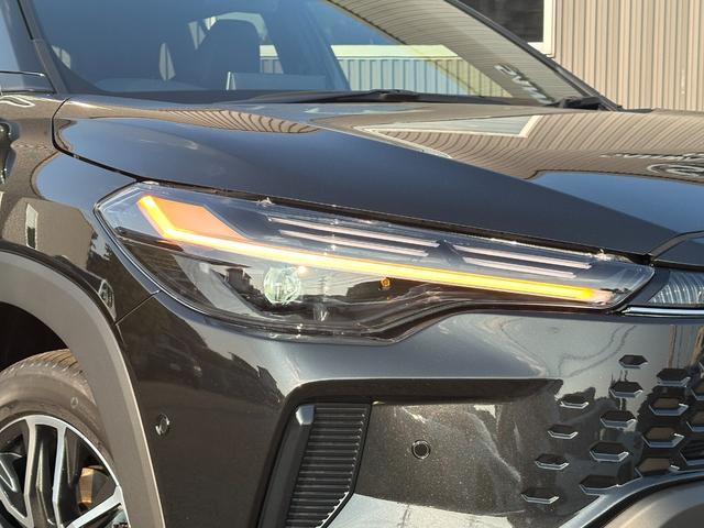 カローラクロス ハイブリッド Z 【パノラマルーフ!パノラミックビューモニター!】 アドバンストパーク 10.5インチディスプレイオーディオ ハンズフリーパワーバッグドア ブラインドスポットモニター ベンチレーション AC100V電源(12枚目)