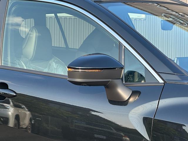 カローラクロス ハイブリッド Z 【パノラマルーフ!パノラミックビューモニター!】 アドバンストパーク 10.5インチディスプレイオーディオ ハンズフリーパワーバッグドア ブラインドスポットモニター ベンチレーション AC100V電源(22枚目)