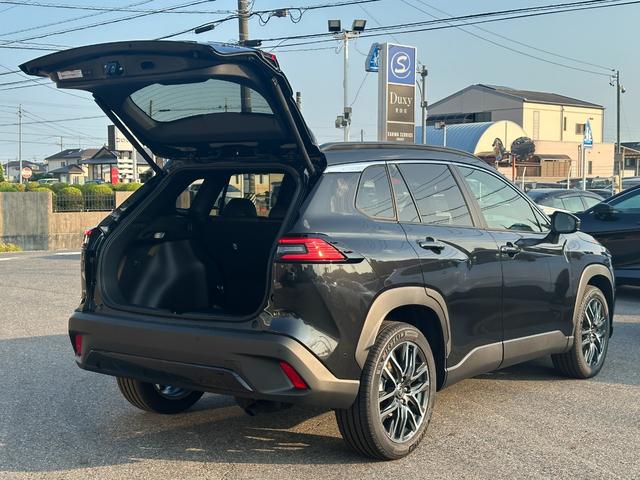 カローラクロス ハイブリッド Z 【パノラマルーフ!パノラミックビューモニター!】 アドバンストパーク 10.5インチディスプレイオーディオ ハンズフリーパワーバッグドア ブラインドスポットモニター ベンチレーション AC100V電源(27枚目)