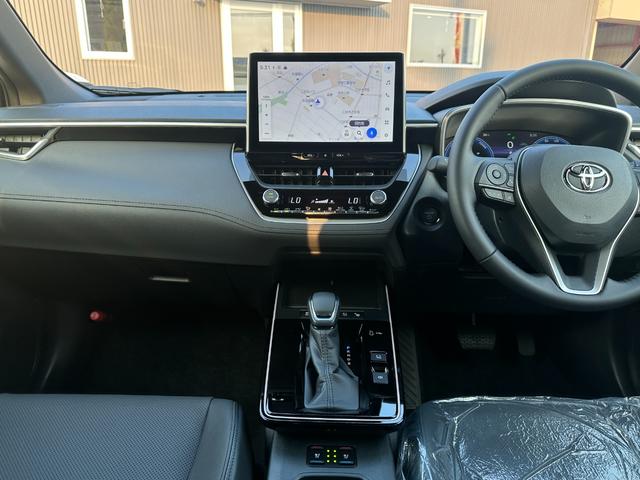 カローラクロス ハイブリッド Z 【パノラマルーフ!パノラミックビューモニター!】 アドバンストパーク 10.5インチディスプレイオーディオ ハンズフリーパワーバッグドア ブラインドスポットモニター ベンチレーション AC100V電源(42枚目)