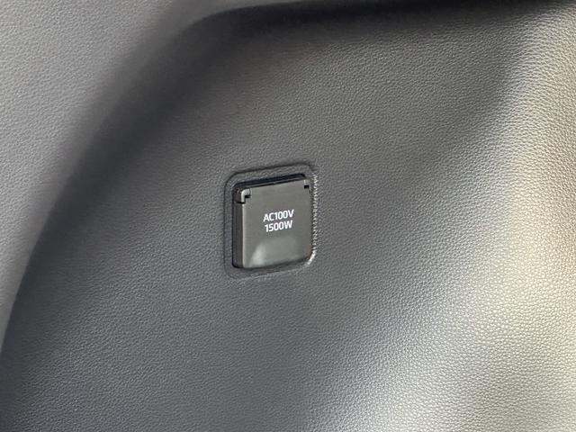 カローラクロス ハイブリッド Z 【パノラマルーフ!パノラミックビューモニター!】 アドバンストパーク 10.5インチディスプレイオーディオ ハンズフリーパワーバッグドア ブラインドスポットモニター ベンチレーション AC100V電源(80枚目)