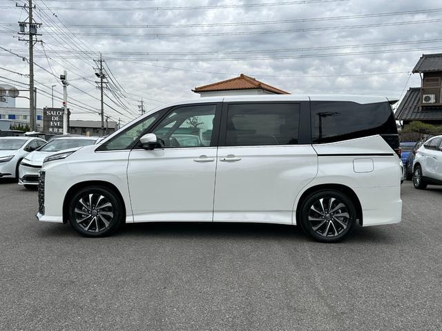 ヴォクシー  【即納!10.5インチディスプレイオーディオPlus!!】三眼LEDヘッド 両側電動スライドドア HDMI入力端子 フルセグTV クルーズコントロール シートヒーター CD/DVDデッキ ETC2.0(7枚目)