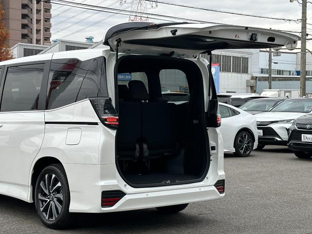 ヴォクシー  【即納!10.5インチディスプレイオーディオPlus!!】三眼LEDヘッド 両側電動スライドドア HDMI入力端子 フルセグTV クルーズコントロール シートヒーター CD/DVDデッキ ETC2.0(27枚目)