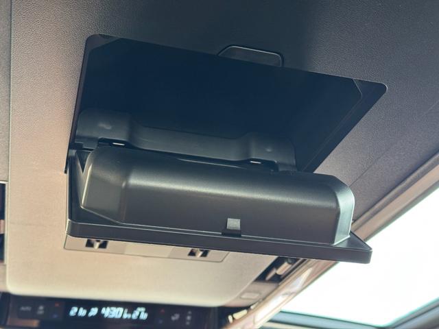 ヴェルファイアハイブリッド Z プレミア 【ブラウン内装!!デジタルインナーミラー!!】パノラミックビューモニター アドバンストパーク 左右独立ムーンルーフ 14インチディスプレイオーディオ 19インチアルミホイール 両側パワースライドドア!(76枚目)