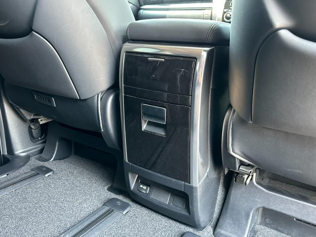 アルファード 2.5S Cパッケージ 【モデリスタフルエアロ!!ツインムーンルーフ!!】 純正ディスプレイオーディオ! ナビキット フルセグTV 後席モニター ETC2.0 デジタルインナーミラー CD/DVDデッキ スペアタイヤ BSM(71枚目)