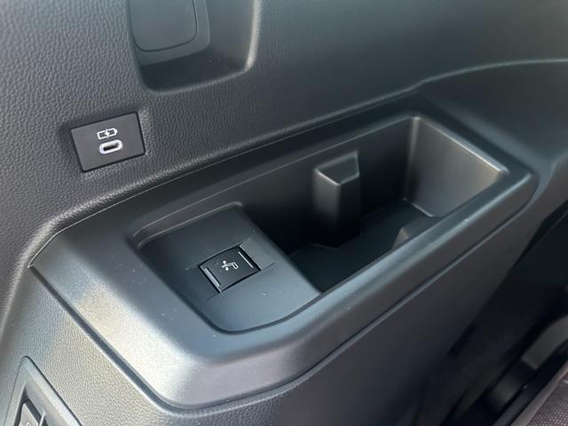 ランドクルーザー２５０ ＺＸファーストエディション　【特別仕様車！！限定カラー！！！】　サンルーフ　ＪＢＬサウンドシステム　１２．３インチディスプレイオーディオ　デジタルインナーミラー　パワーバッグドア　ブラウン内装　パノラミックビューモニター　ＢＳＭ（77枚目）