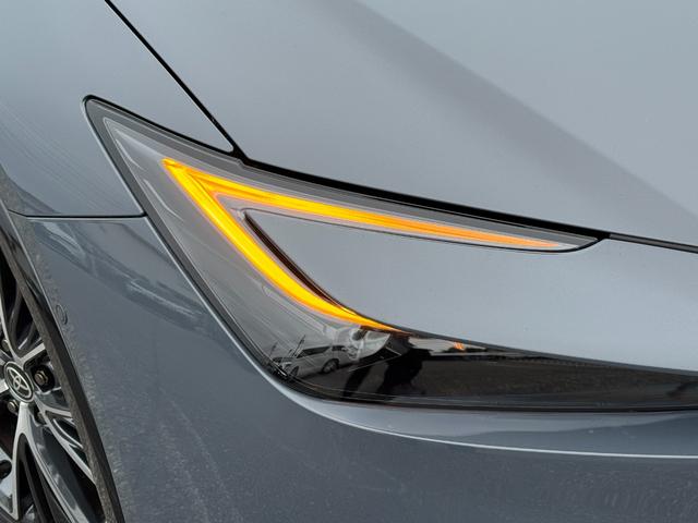 プリウス Z 【GRフロントスポイラー!!パノラマルーフ!!】パノラミックビューモニター アドバンストパーク ブラインドスポットモニター! 12.3インチディスプレイオーディオ! AC100V電源! シートヒーター(11枚目)