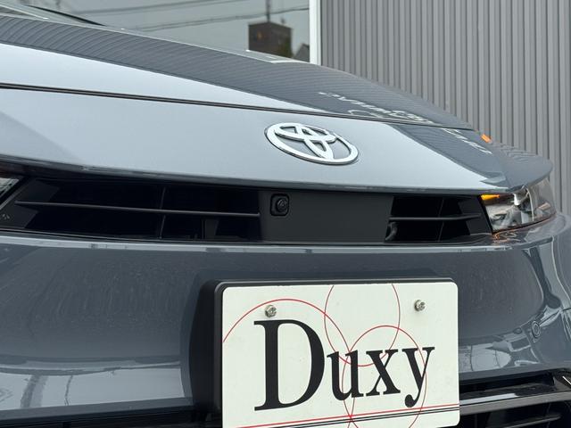 プリウス Z 【GRフロントスポイラー!!パノラマルーフ!!】パノラミックビューモニター アドバンストパーク ブラインドスポットモニター! 12.3インチディスプレイオーディオ! AC100V電源! シートヒーター(13枚目)