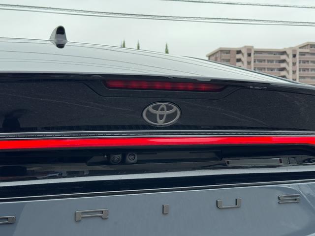 プリウス Z 【GRフロントスポイラー!!パノラマルーフ!!】パノラミックビューモニター アドバンストパーク ブラインドスポットモニター! 12.3インチディスプレイオーディオ! AC100V電源! シートヒーター(31枚目)