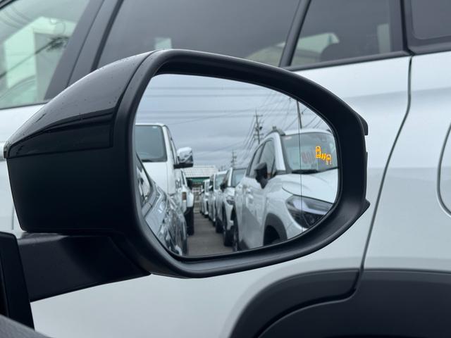 プリウス Z 【GRフロントスポイラー!!パノラマルーフ!!】パノラミックビューモニター アドバンストパーク ブラインドスポットモニター! 12.3インチディスプレイオーディオ! AC100V電源! シートヒーター(38枚目)