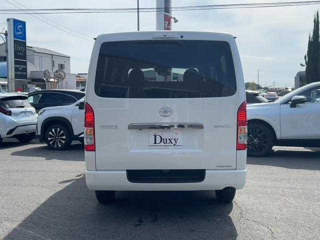 ハイエースバン 【パノラミックビューモニター!デジタルインナーミラー!】寒冷地仕様 両側パワースライドドア 20周年限定スカッフプレート ウッドコンビハンドル LEDヘッドライト プッシュスタート イージークローザー(6枚目)