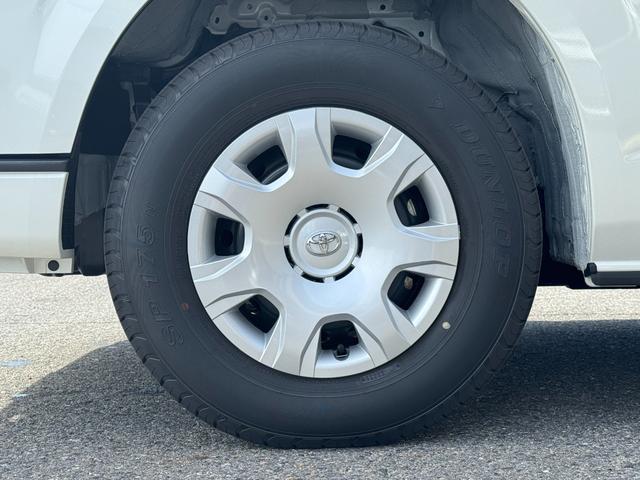 ハイエースバン 【パノラミックビューモニター!デジタルインナーミラー!】寒冷地仕様 両側パワースライドドア 20周年限定スカッフプレート ウッドコンビハンドル LEDヘッドライト プッシュスタート イージークローザー(34枚目)