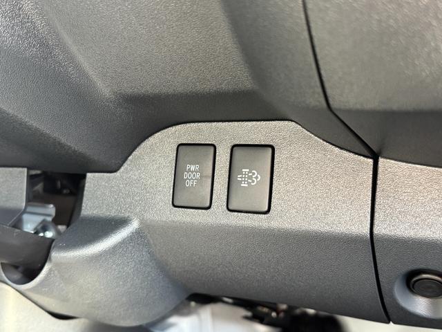 ハイエースバン 【パノラミックビューモニター!デジタルインナーミラー!】寒冷地仕様 両側パワースライドドア 20周年限定スカッフプレート ウッドコンビハンドル LEDヘッドライト プッシュスタート イージークローザー(49枚目)