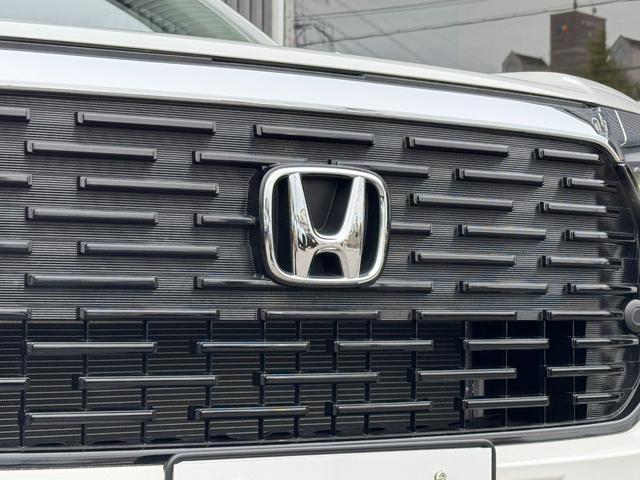 ＷＲ－Ｖ Ｚ＋　【フルＬＥＤヘッドライト！ホンダコネクテッドナビ！】ホンダセンシング　１７インチアルミホイール　フルオートエアコン　リアエアコン　電動格納式ドアミラー　本革巻きステアリングホイール　ＬＥＤフォグランプ（15枚目）