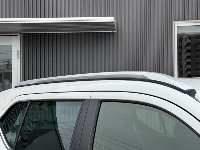 ＷＲ－Ｖ Ｚ＋　【フルＬＥＤヘッドライト！ホンダコネクテッドナビ！】ホンダセンシング　１７インチアルミホイール　フルオートエアコン　リアエアコン　電動格納式ドアミラー　本革巻きステアリングホイール　ＬＥＤフォグランプ（22枚目）