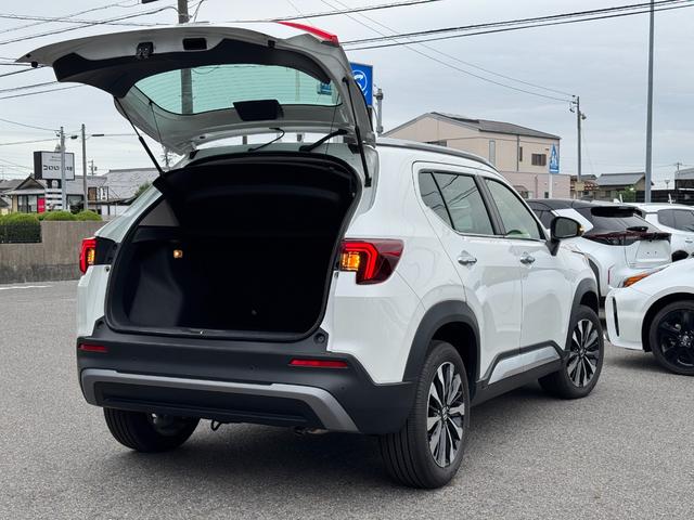 ＷＲ－Ｖ Ｚ＋　【フルＬＥＤヘッドライト！ホンダコネクテッドナビ！】ホンダセンシング　１７インチアルミホイール　フルオートエアコン　リアエアコン　電動格納式ドアミラー　本革巻きステアリングホイール　ＬＥＤフォグランプ（34枚目）