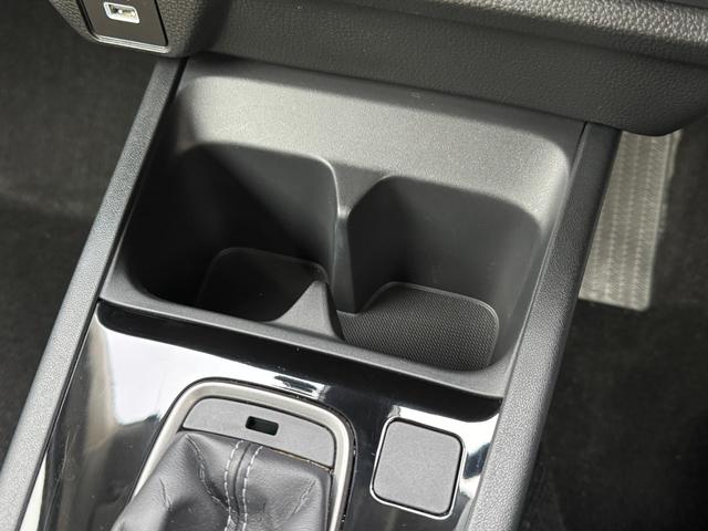 ＷＲ－Ｖ Ｚ＋　【フルＬＥＤヘッドライト！ホンダコネクテッドナビ！】ホンダセンシング　１７インチアルミホイール　フルオートエアコン　リアエアコン　電動格納式ドアミラー　本革巻きステアリングホイール　ＬＥＤフォグランプ（63枚目）