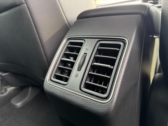 ＷＲ－Ｖ Ｚ＋　【フルＬＥＤヘッドライト！ホンダコネクテッドナビ！】ホンダセンシング　１７インチアルミホイール　フルオートエアコン　リアエアコン　電動格納式ドアミラー　本革巻きステアリングホイール　ＬＥＤフォグランプ（77枚目）