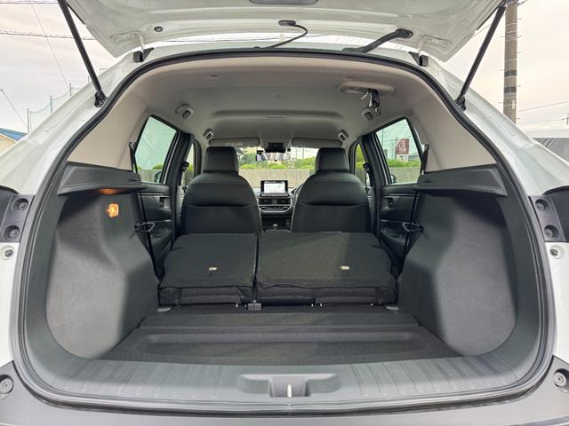 ＷＲ－Ｖ Ｚ＋　【フルＬＥＤヘッドライト！ホンダコネクテッドナビ！】ホンダセンシング　１７インチアルミホイール　フルオートエアコン　リアエアコン　電動格納式ドアミラー　本革巻きステアリングホイール　ＬＥＤフォグランプ（80枚目）