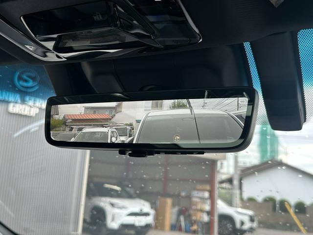 ハリアーハイブリッド Z レザーパッケージ・ナイトシェード 【特別仕様車!調光パノラマルーフ!!】ブラインドスポットモニター 12.3インチディスプレイオーディオ パノラミックビューモニター AC100V電源 パワーバッグドア JBLサウンドシステム Dミラー(70枚目)