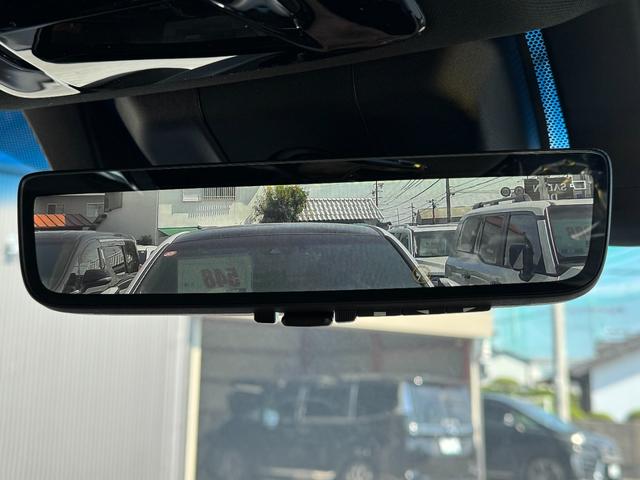 ハリアーハイブリッド Z レザーパッケージ・ナイトシェード 【特別仕様車!!!ナイトシェード!!!】調光パノラマルーフ パノラミックビューモニター 12.3インチディスプレイオーディオ JBLサウンドシステム AC100V電源 ベンチレーション シートヒーター(67枚目)