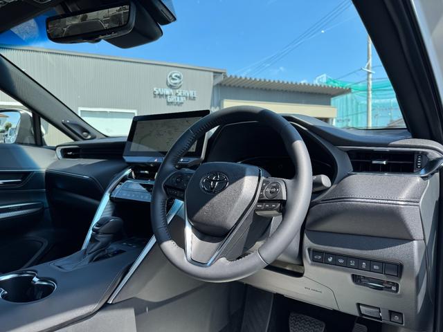 ハリアーハイブリッド Z レザーパッケージ・ナイトシェード 【特別仕様車!!!ナイトシェード!!!】調光パノラマルーフ パノラミックビューモニター 12.3インチディスプレイオーディオ JBLサウンドシステム AC100V電源 ベンチレーション シートヒーター(71枚目)