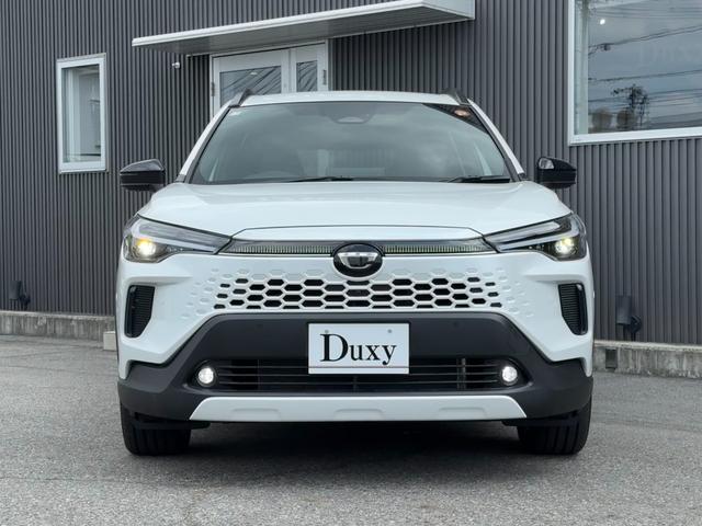 カローラクロス ハイブリッド Z 【改モデル!即納!!】パノラミックビューモニター! ブラインドスポットモニター! ハンズフリーパワーバッグドア シートヒーター1 ベンチレーション 10.5インチディスプレイオーディオ フルセグTV!(5枚目)