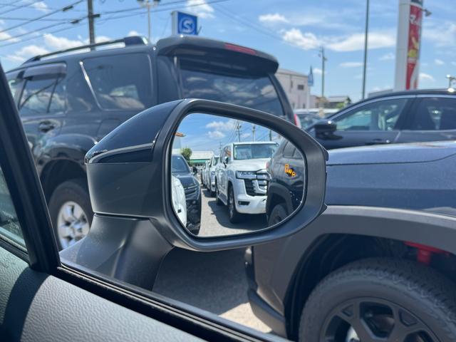 カローラクロス ハイブリッド Z 【改モデル!即納!!】パノラミックビューモニター! ブラインドスポットモニター! ハンズフリーパワーバッグドア シートヒーター1 ベンチレーション 10.5インチディスプレイオーディオ フルセグTV!(41枚目)